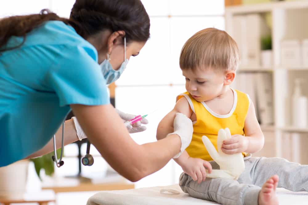 Kızamık Aşısı: Çeşitleri, Dozajları ve Yan Etkileri Nelerdir?