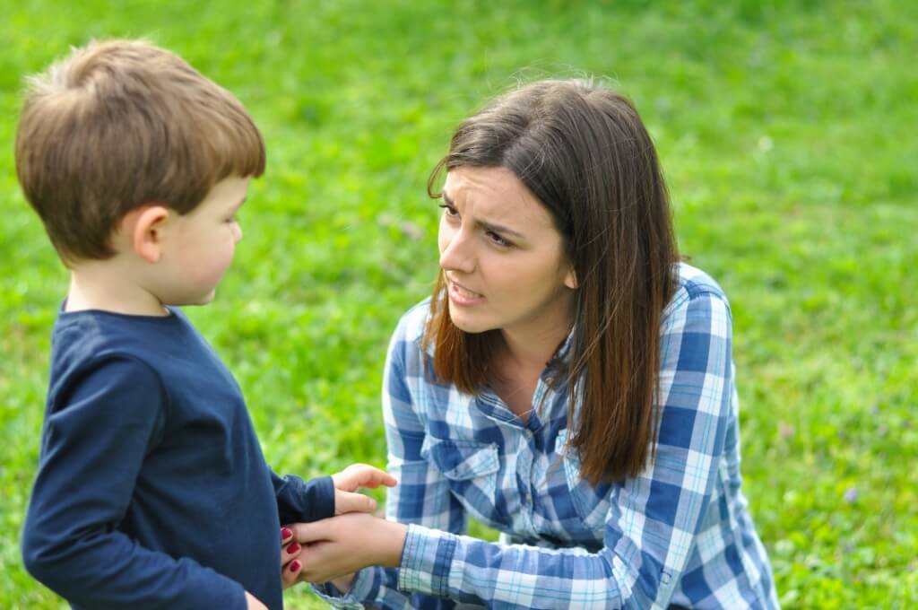 الأطفال يحبون أن يصفعوا؟ استمع ، إليك بعض النصائح السهلة للتغلب عليها!