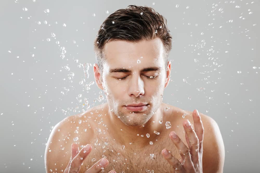 5 лесни и практични процедури за лице за мъже