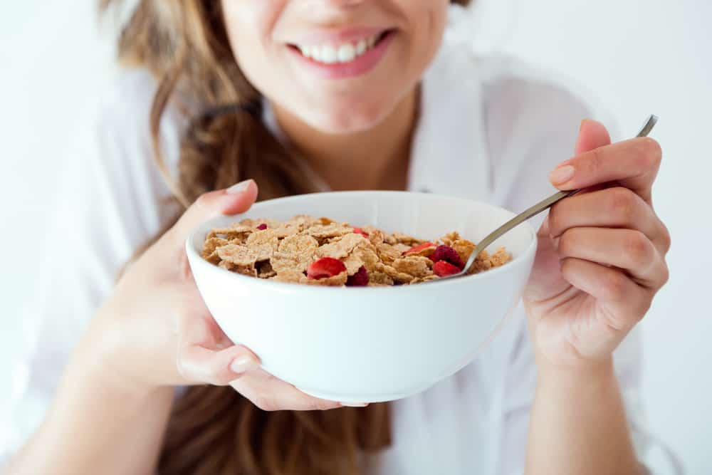 Освен че е вкусно, яденето на зърнени храни за закуска има и безброй ползи!